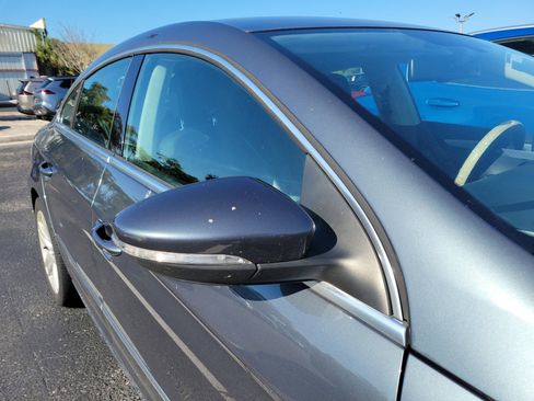 Used 2013 Volkswagen CC R-Line FWD image 9