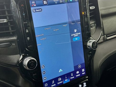 Used 2022 RAM 1500 Limited w/ Bed Utility Group image 16