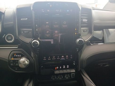 Used 2025 RAM 1500 Limited AWD/4WD image 22
