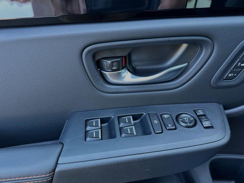 New 2025 Honda Pilot TrailSport image 11