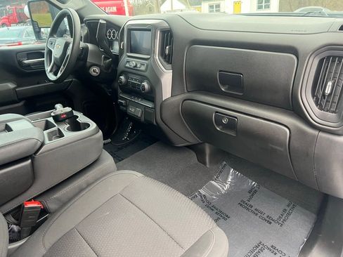 Used 2022 Chevrolet Silverado 2500 Custom w/ Custom Convenience Package image 26