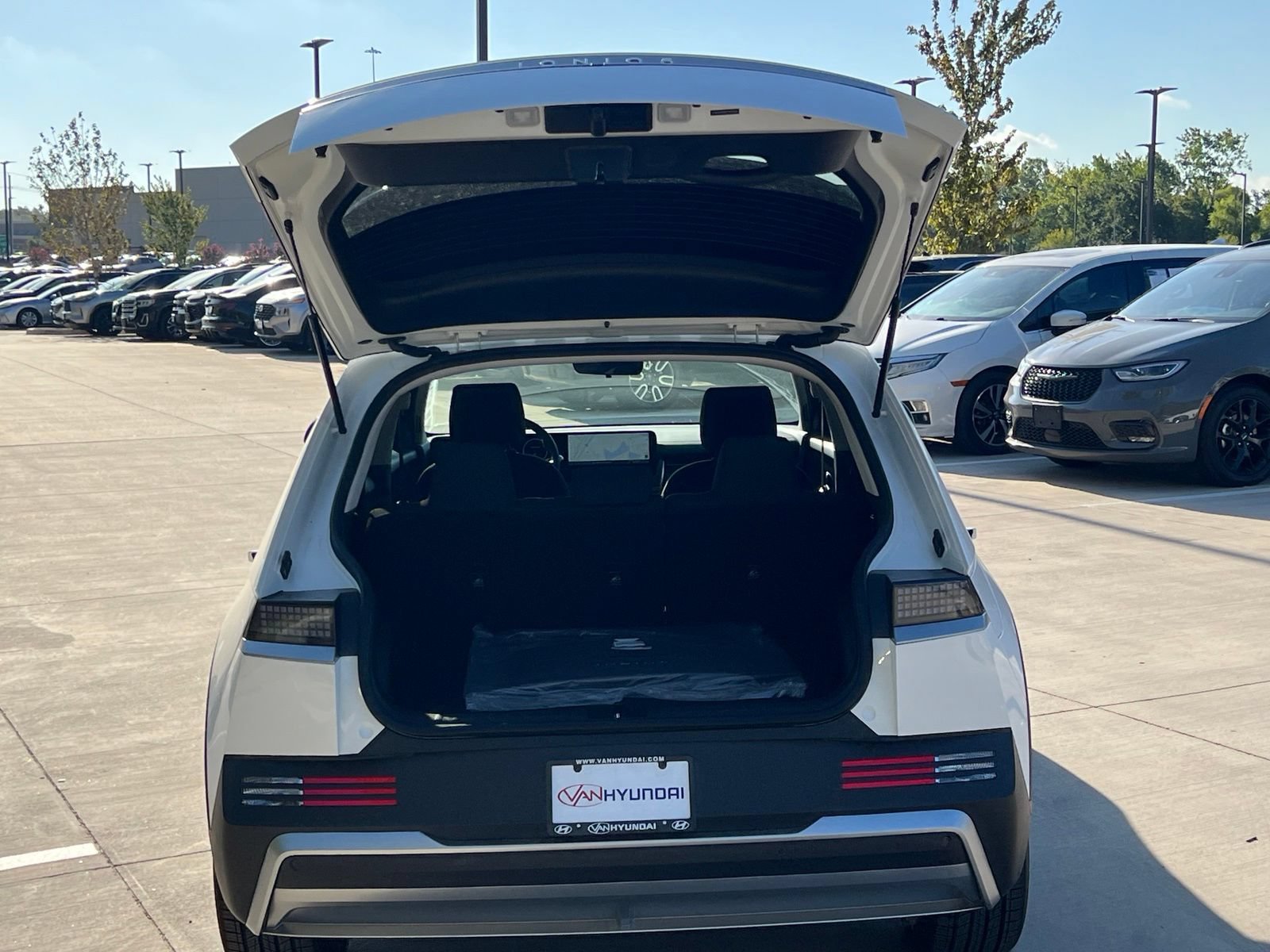New 2027 Hyundai Ioniq 5 SE RWD image 14