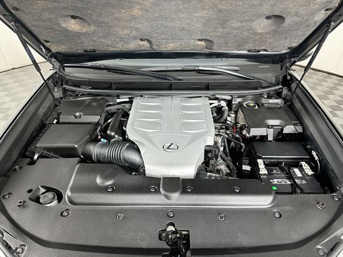 Used 2022 Lexus GX 460 Luxury w/ Sport Design Package image 35