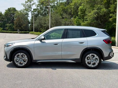 New 2026 BMW X1 xDrive28i w/ Technology Package AWD/4WD image 2