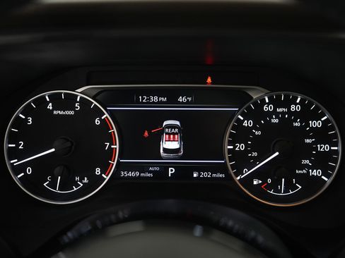 Used 2023 Nissan Rogue SV w/ SV Premium B Package image 21