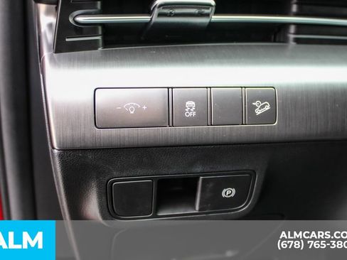 Used 2025 Hyundai Kona SEL image 28