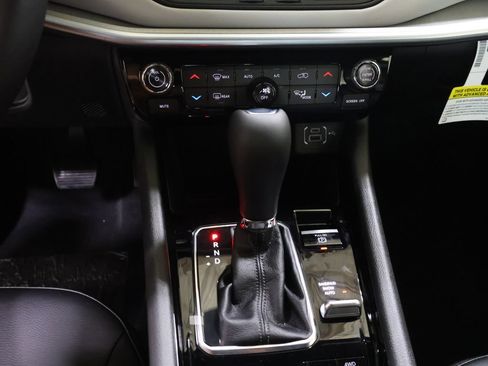 New 2026 Jeep Compass Limited AWD/4WD image 22