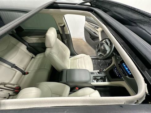 Used 2018 Cadillac XT5 Luxury w/ Driver Awareness Package AWD/4WD image 6