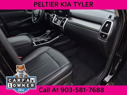 Certified 2022 Kia Sorento SX image 14