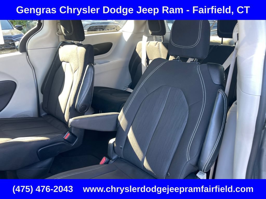 Certified 2023 Chrysler Voyager LX FWD image 41