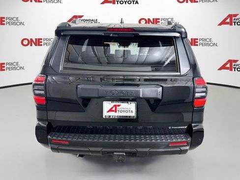 Certified 2025 Toyota 4Runner TRD Off-Road AWD/4WD image 7