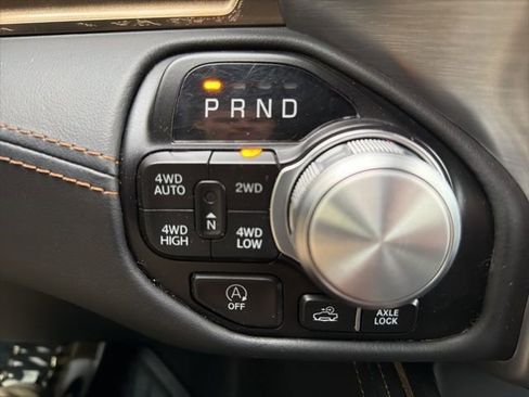 Used 2023 RAM 1500 Limited w/ Off Road Group AWD/4WD image 21