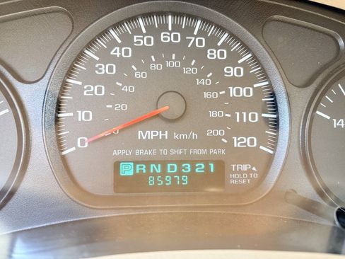 Used 2004 Chevrolet Impala w/ Preferred Equipment Group FWD image 20
