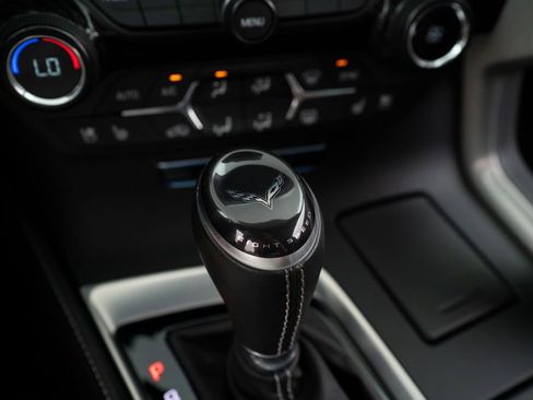 Used 2019 Chevrolet Corvette ZR1 RWD image 21