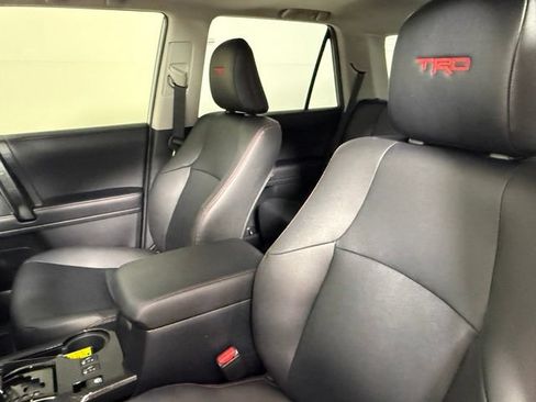 Used 2024 Toyota 4Runner TRD Off-Road Premium w/ Moonroof Package AWD/4WD image 33