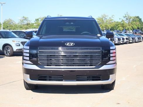 Used 2026 Hyundai Palisade Calligraphy AWD/4WD image 3