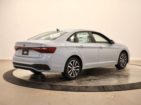 New 2026 Volkswagen Jetta SE FWD image 3
