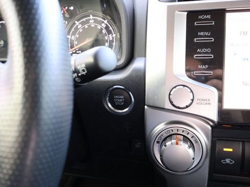 Used 2024 Toyota 4Runner SR5 Premium AWD/4WD image 27