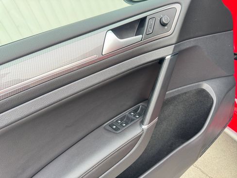 Used 2017 Volkswagen Golf Alltrack S image 36