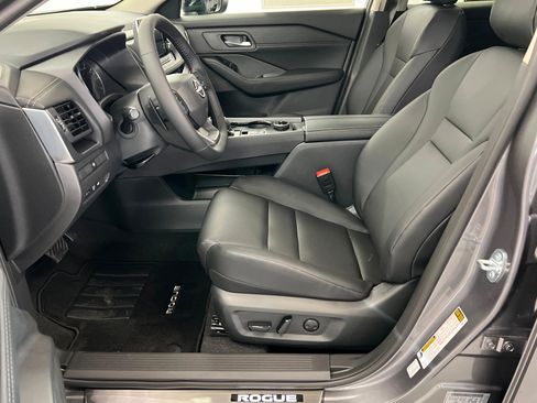 New 2026 Nissan Rogue SV image 17