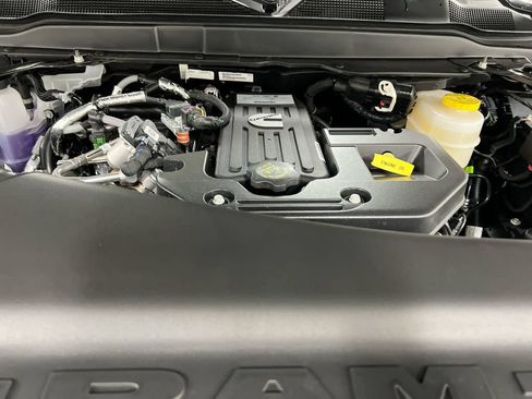 New 2026 RAM 2500 Tradesman AWD/4WD image 25