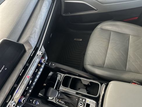 Used 2024 Kia Telluride EX X-Line image 25