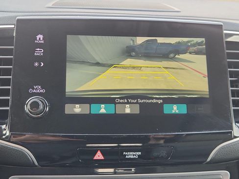 Used 2022 Honda Pilot Touring image 15