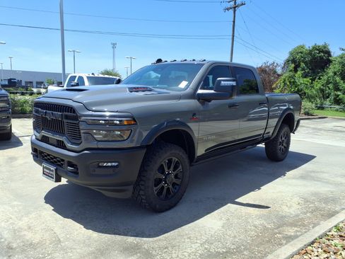 New 2026 RAM 2500 Rebel w/ Rebel Level 2 Equipment Group AWD/4WD image 3
