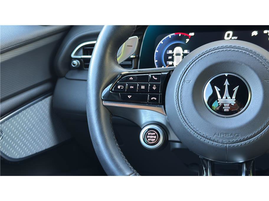 Used 2023 Maserati Grecale GT AWD/4WD image 36
