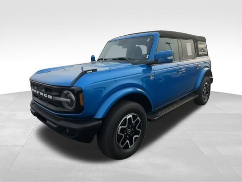 Used 2023 Ford Bronco Outer Banks AWD/4WD image 4