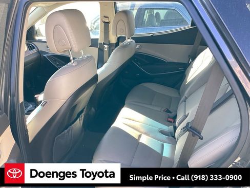 Used 2018 Hyundai Santa Fe Sport image 13