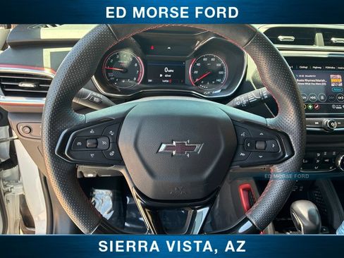 Used 2023 Chevrolet TrailBlazer RS w/ Sun and Liftgate Package FWD image 25