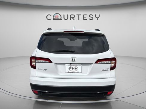 Used 2022 Honda Pilot Sport image 6