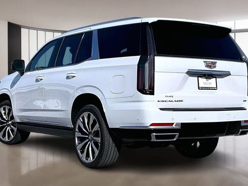 New 2026 Cadillac Escalade Platinum Luxury w/ LPO, Floor Liner Package image 3