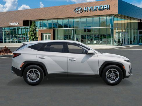 New 2026 Hyundai Tucson SE image 44