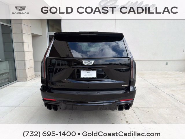 Certified 2026 Cadillac Escalade V w/ LPO, ONYX Package AWD/4WD image 3