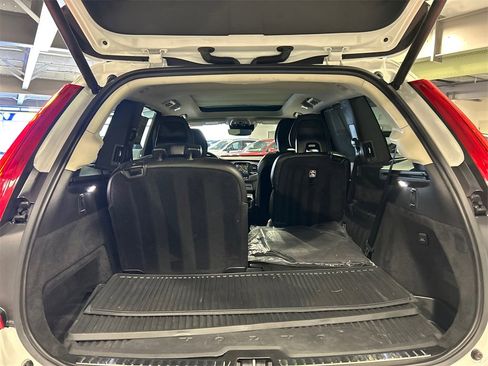 Certified 2022 Volvo XC90 T6 Inscription w/ Climate Package image 27