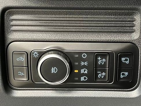 Used 2025 Ford F350 Platinum w/ Tremor Off-Road Package AWD/4WD image 28
