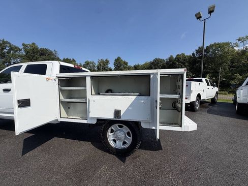 Used 2023 RAM 2500 Tradesman AWD/4WD image 5