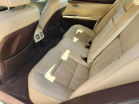 Used 2017 Lexus ES 350 w/ Luxury Package image 21