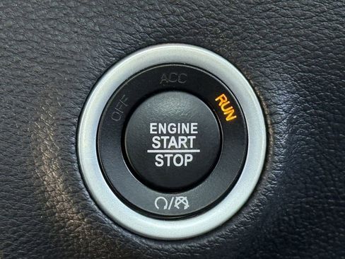 Used 2022 Dodge Challenger SXT w/ Blacktop Package image 19