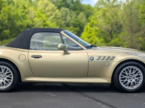 Used 2001 BMW Z3 2.5i RWD image 7