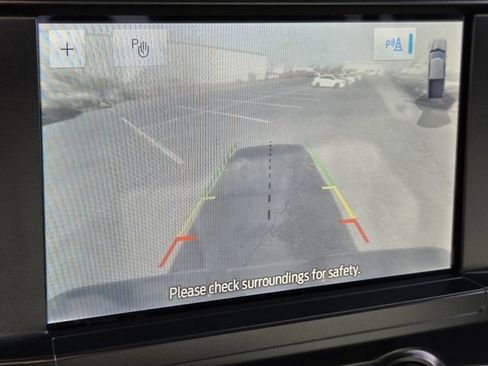 Used 2022 Ford F150 XLT w/ Trailer Tow Package image 16