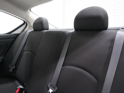 Used 2019 Nissan Versa S Plus FWD image 13