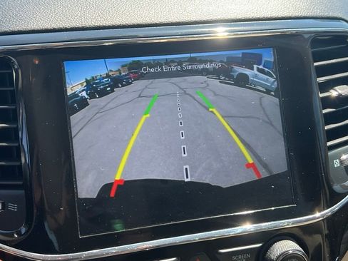 Used 2022 Jeep Grand Cherokee Laredo E w/ Security & Convenience Group image 34