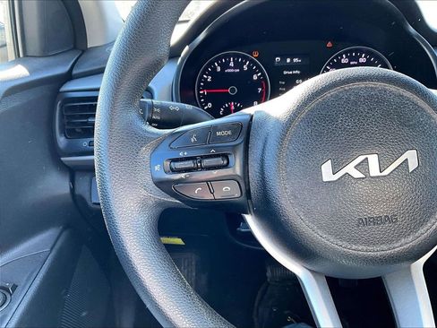 Used 2023 Kia Rio S w/ Technology Package image 13
