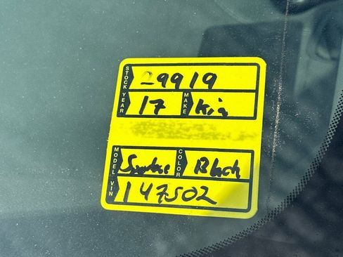 Used 2017 Kia Sportage EX w/ EX Premium Package image 3