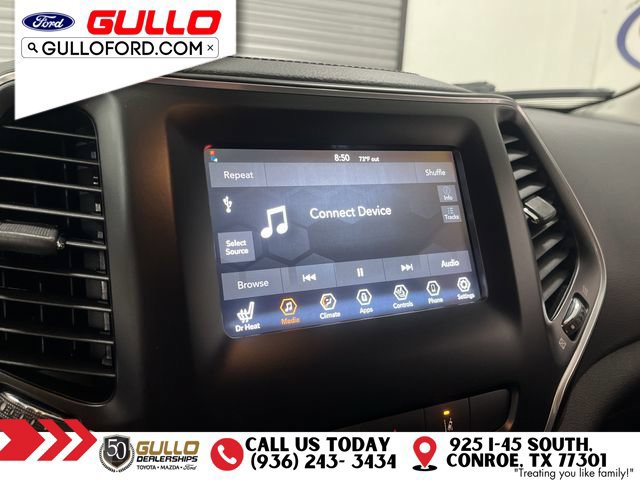 Used 2021 Jeep Cherokee Latitude Lux FWD image 24