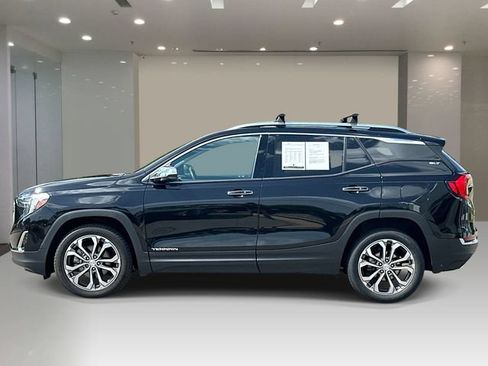 Used 2019 GMC Terrain SLT w/ Preferred Package AWD/4WD image 2