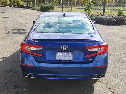 Used 2022 Honda Accord Sport image 5